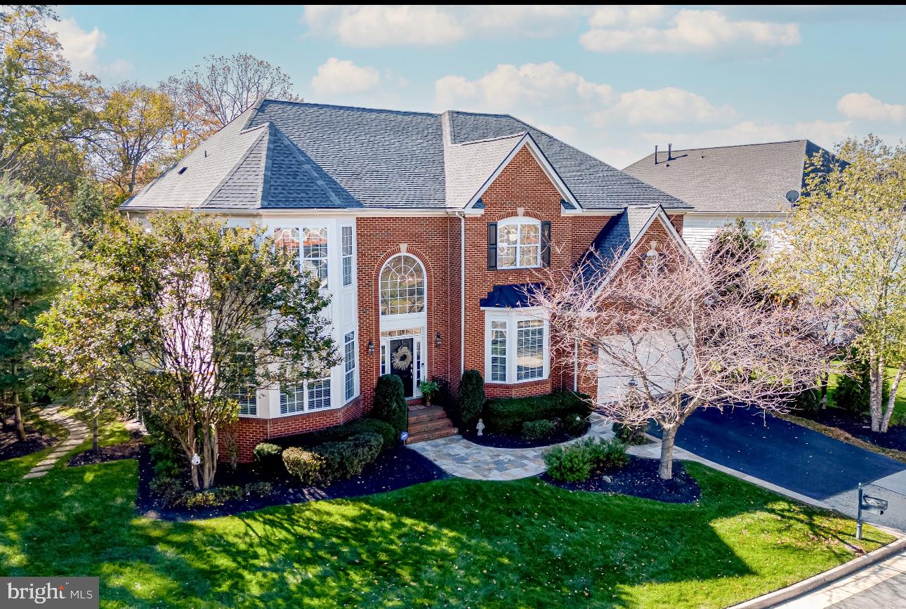 24835 Prairie Grass Dr