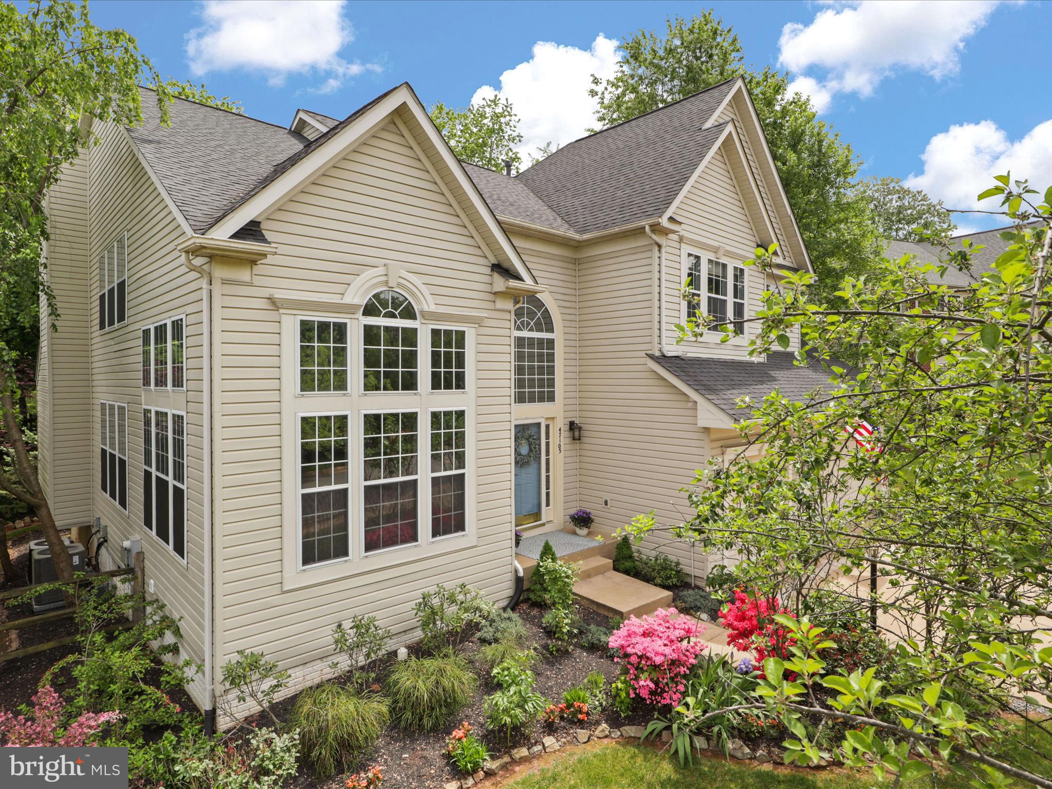 47105 Glenaire Ct