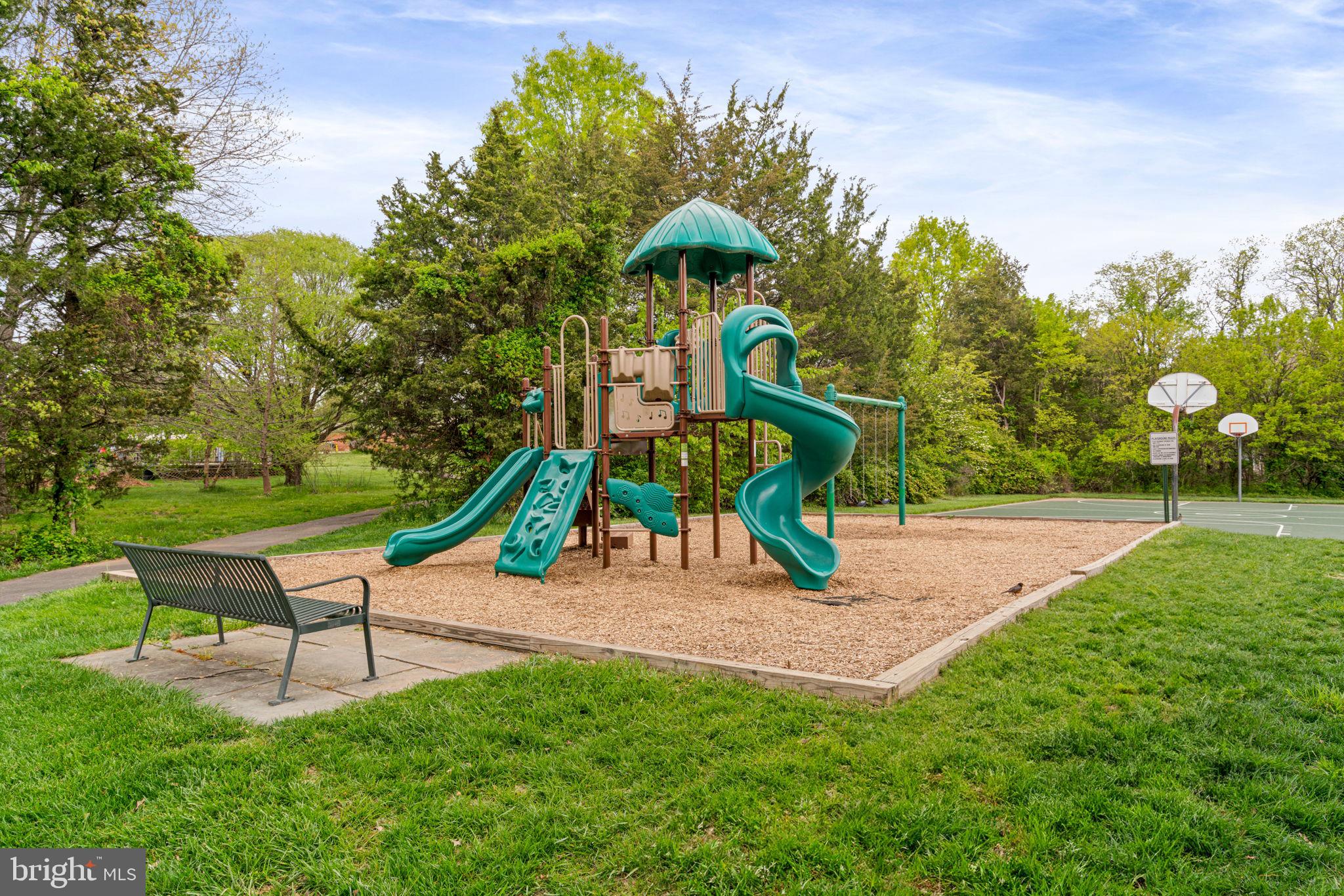 22038 Stone Hollow Dr
