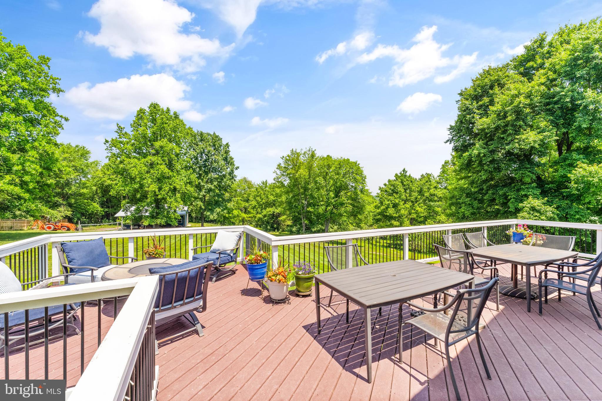 16720 Sommertime Ln