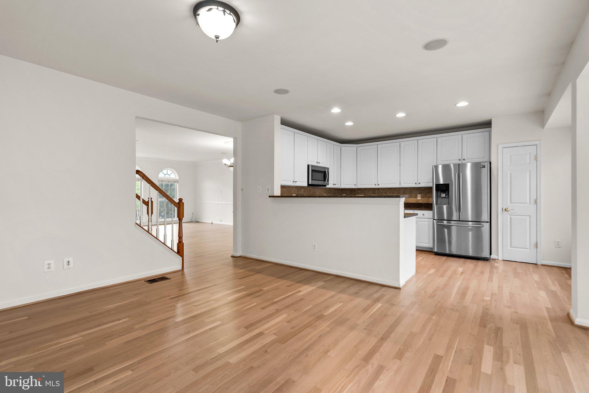 43764 Smith Ferry Sq