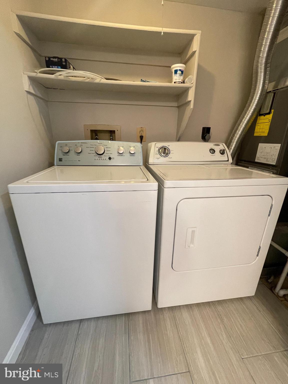 102 Fort Evans Rd SE #B