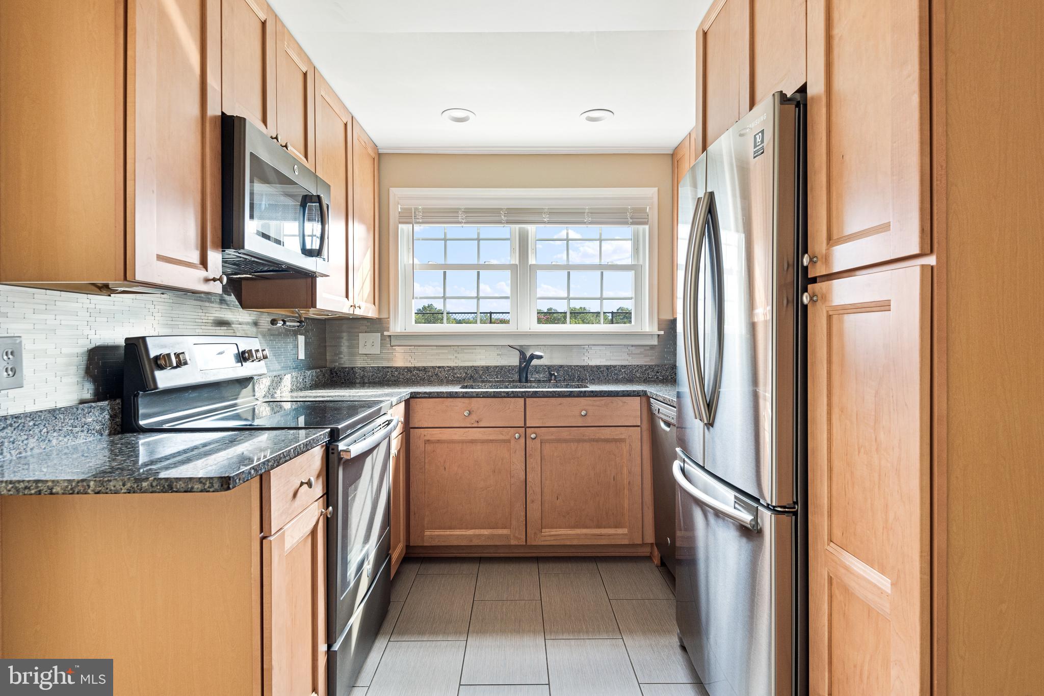 103 Fort Evans Rd SE #B
