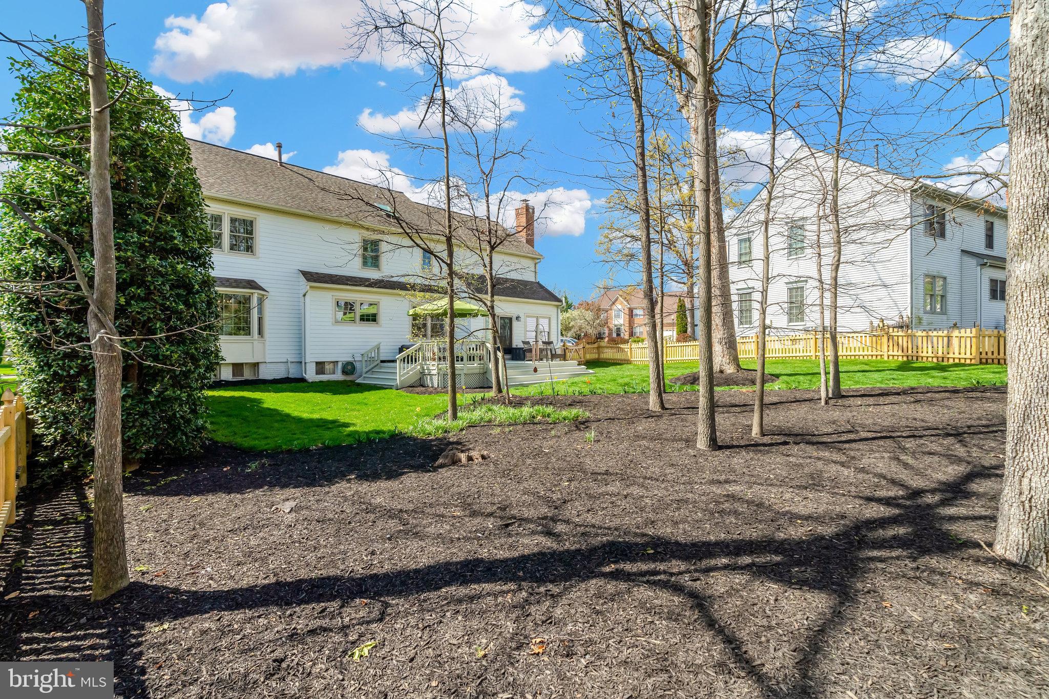 43858 Amity Pl