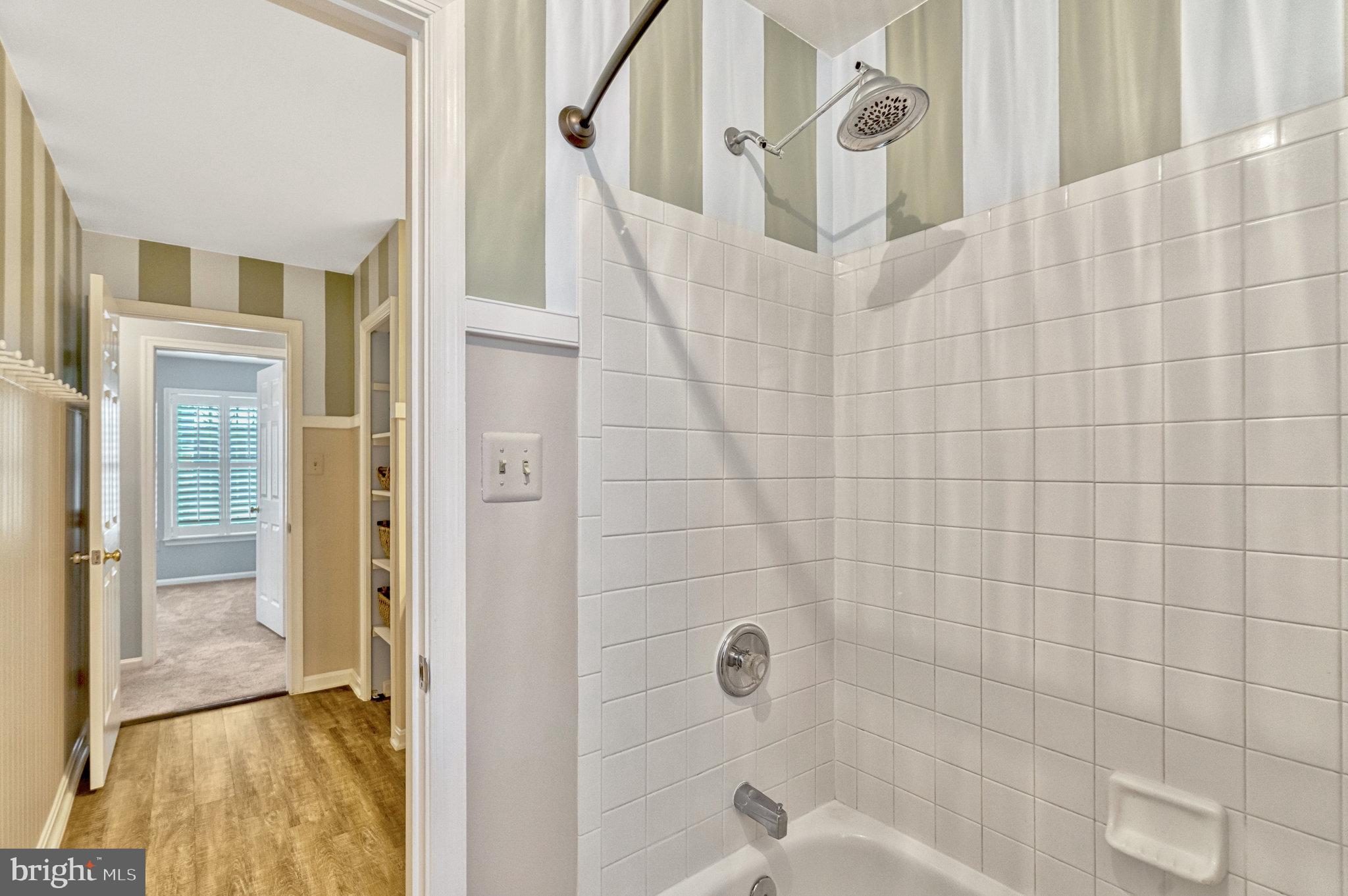 43858 Amity Pl