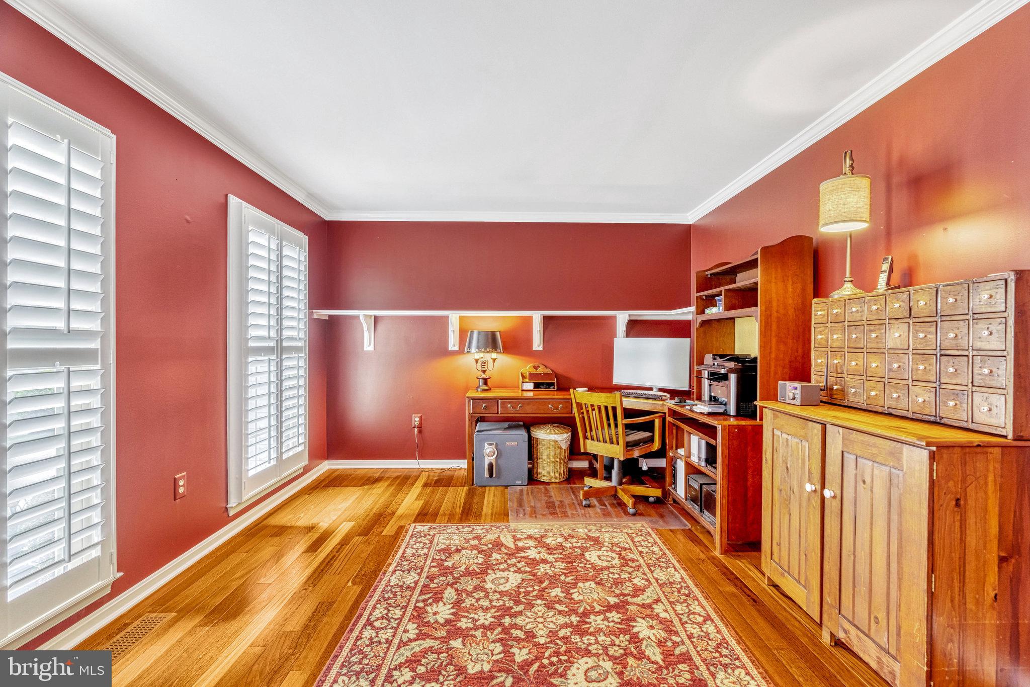 43858 Amity Pl