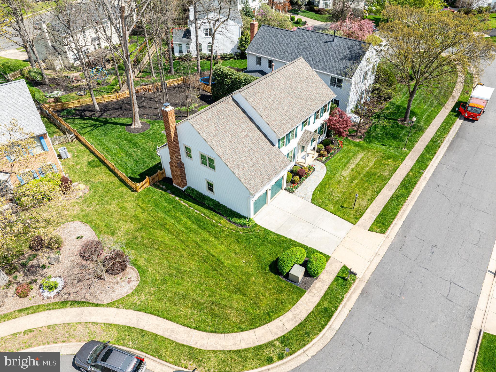 43858 Amity Pl