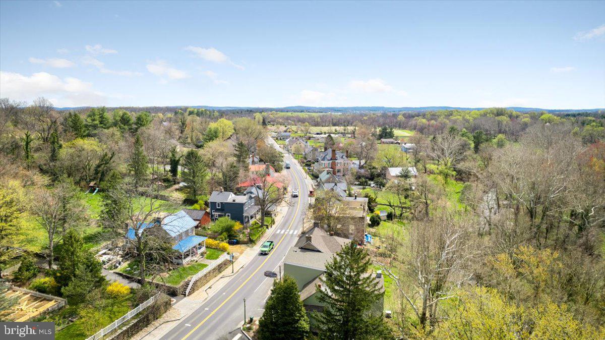 Pinehill Lane