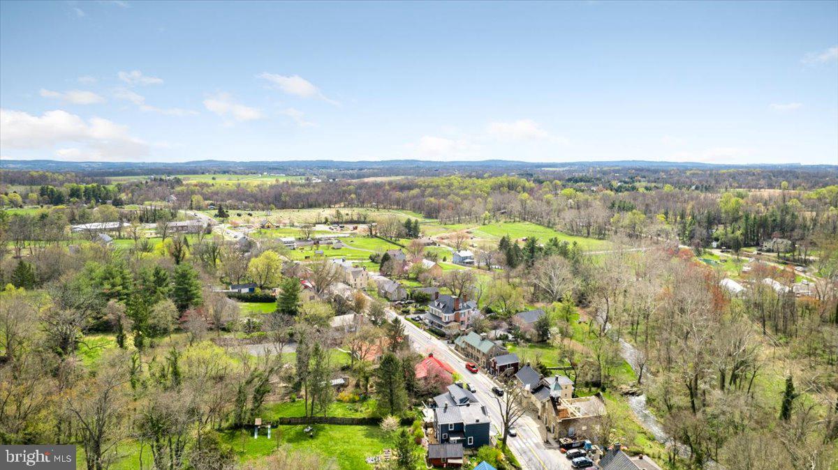 Pinehill Lane