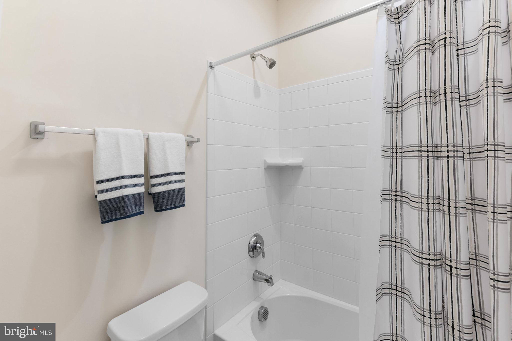 23162 Brooksbank Sq