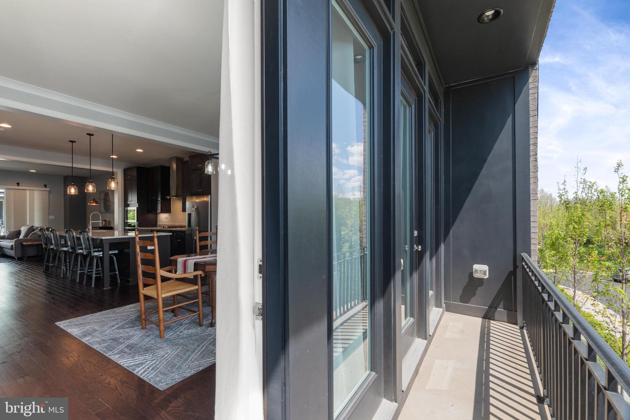 23162 Brooksbank Sq