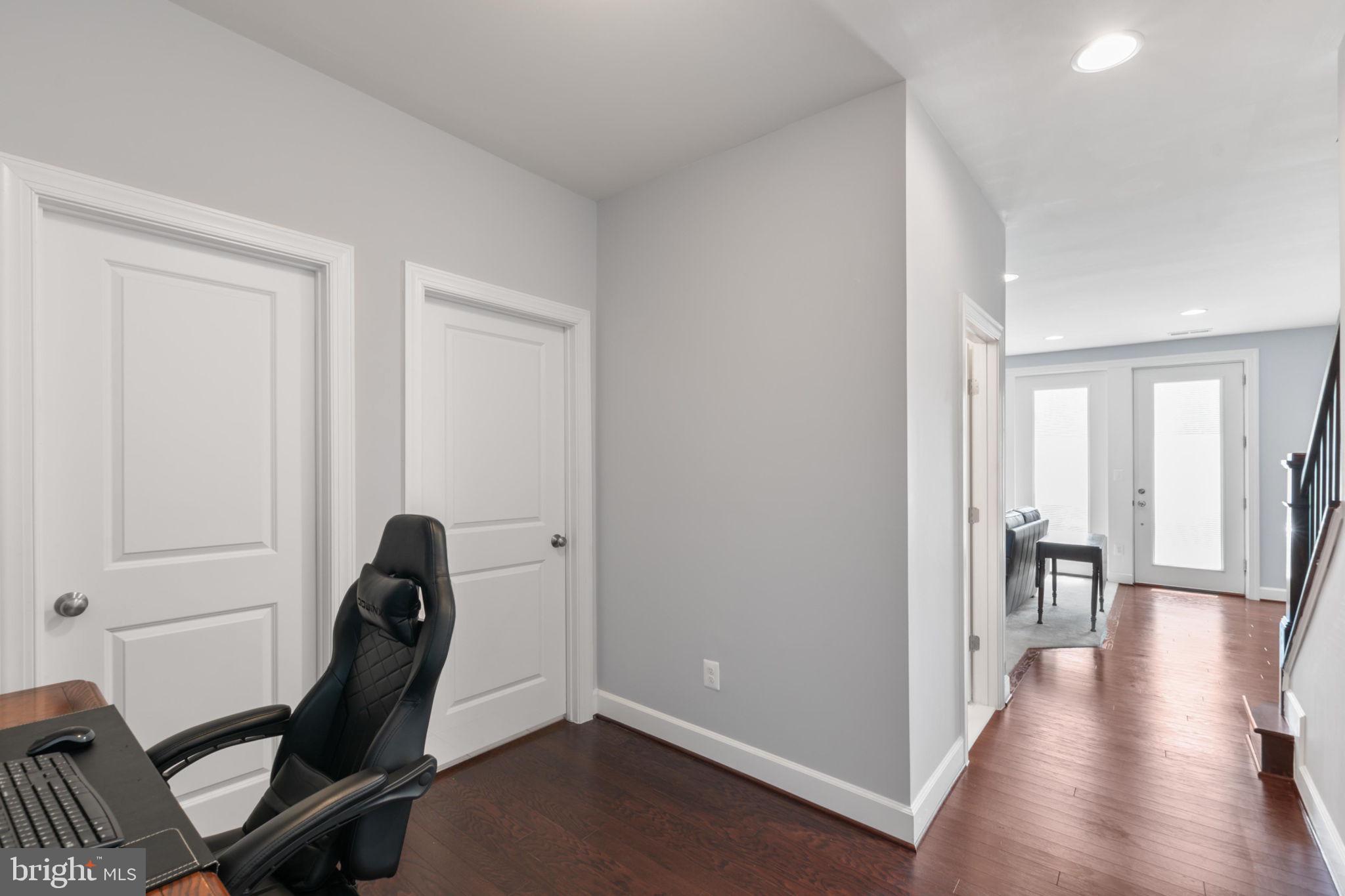 23162 Brooksbank Sq