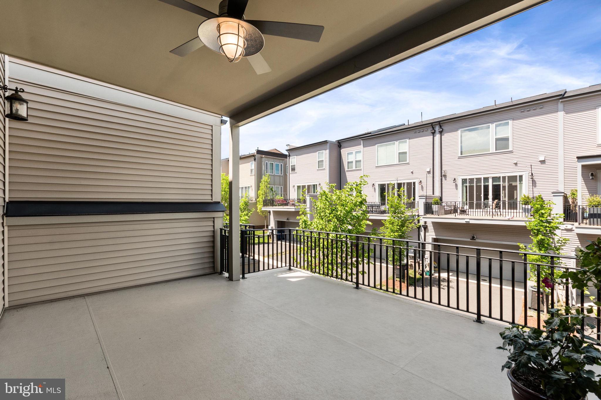23162 Brooksbank Sq