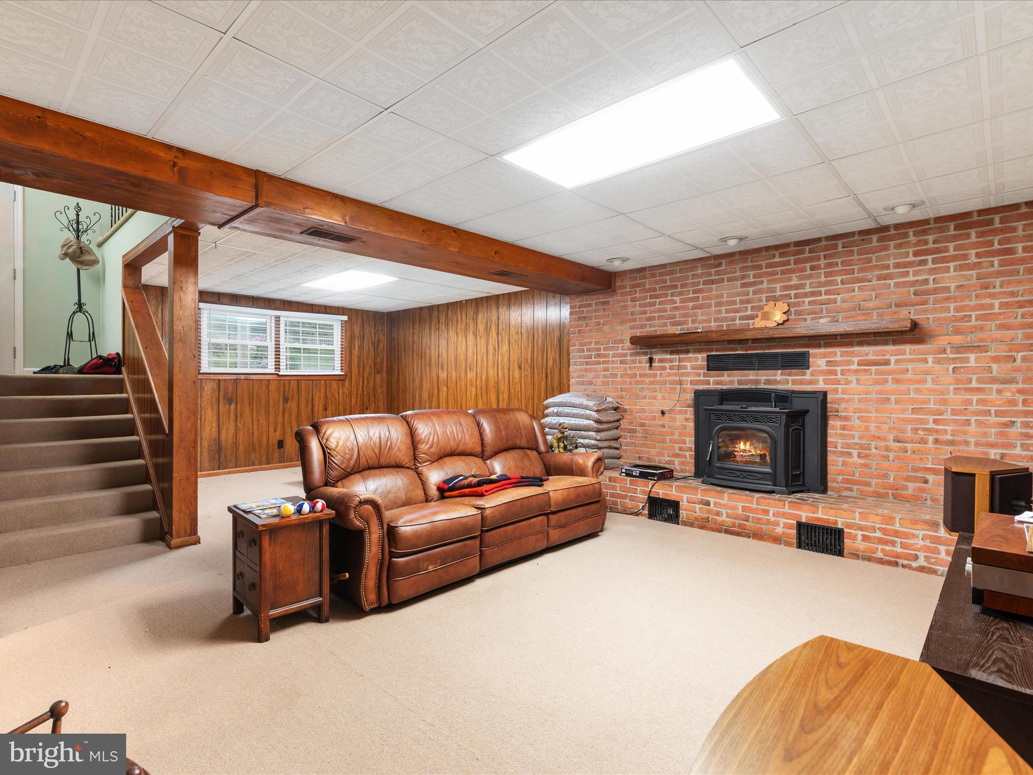 100 Peach Tree Ct