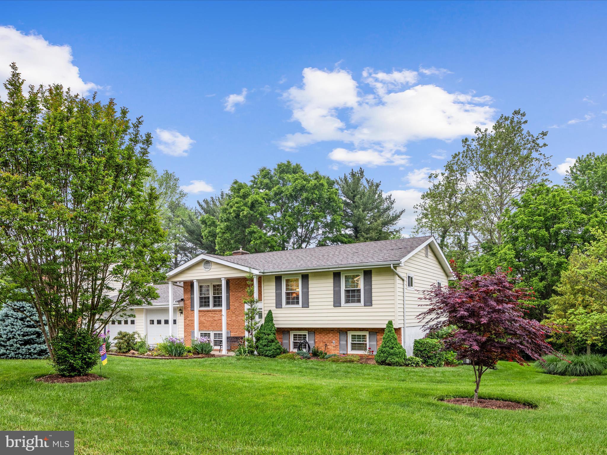 100 Peach Tree Ct