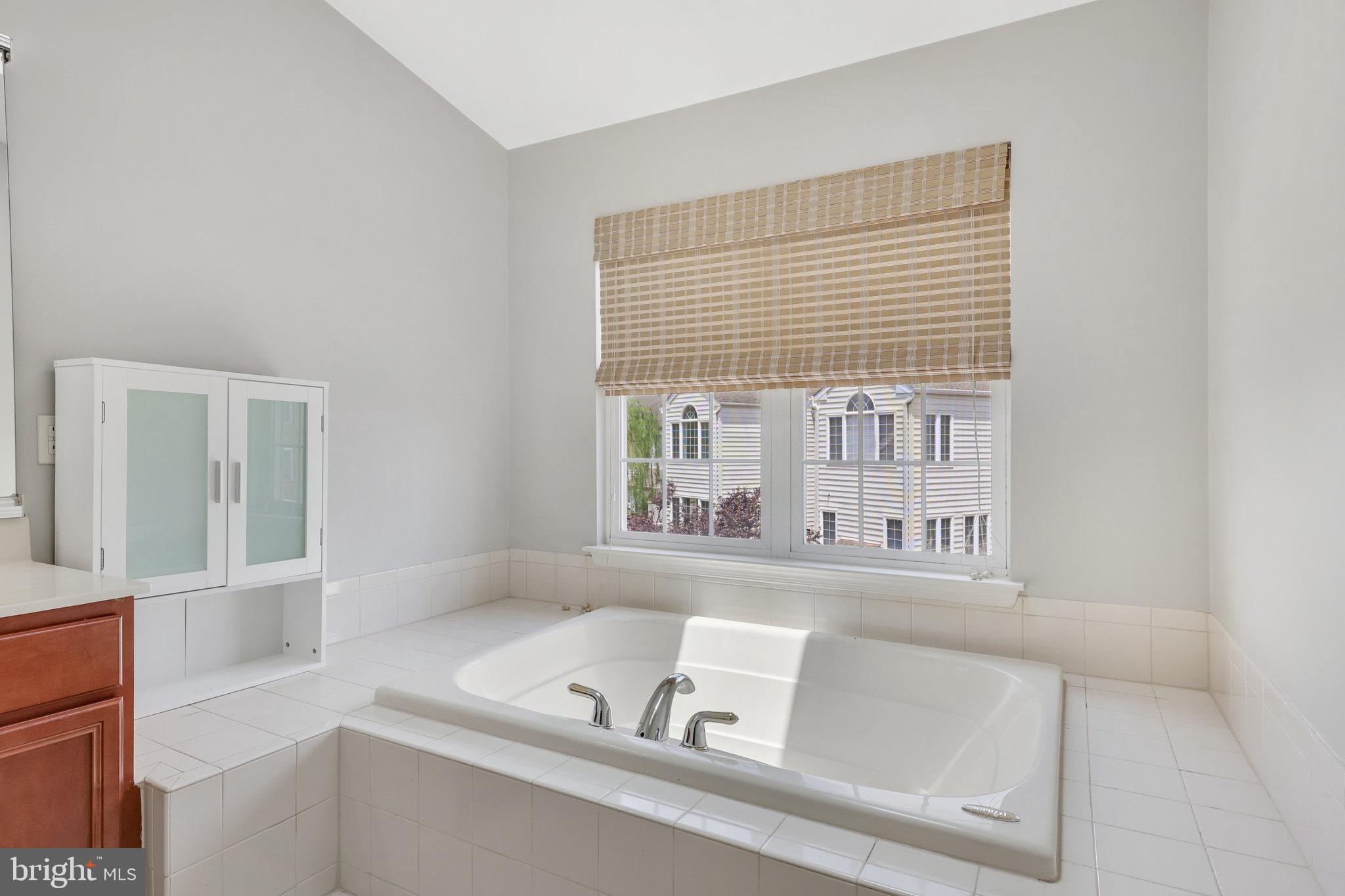 43724 Banshee Heights Ter