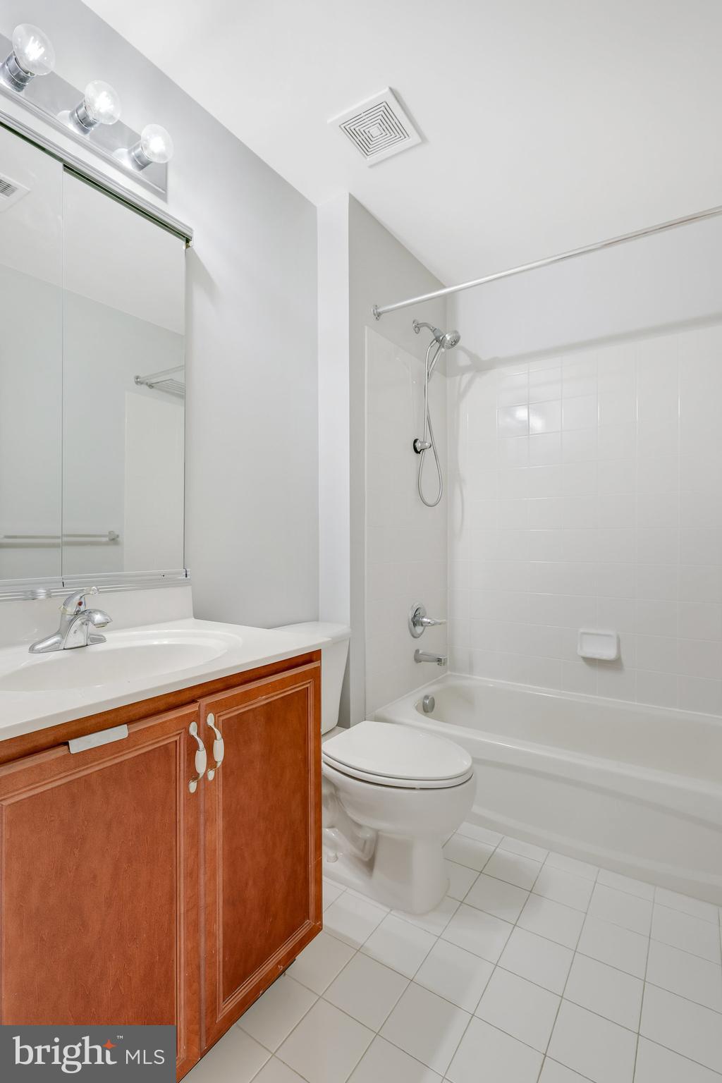 43724 Banshee Heights Ter