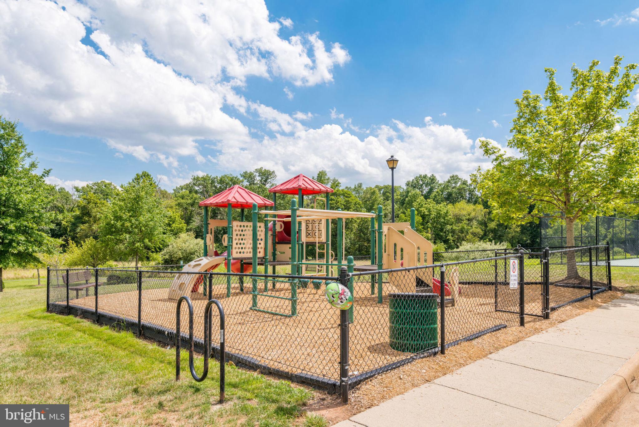 43724 Banshee Heights Ter