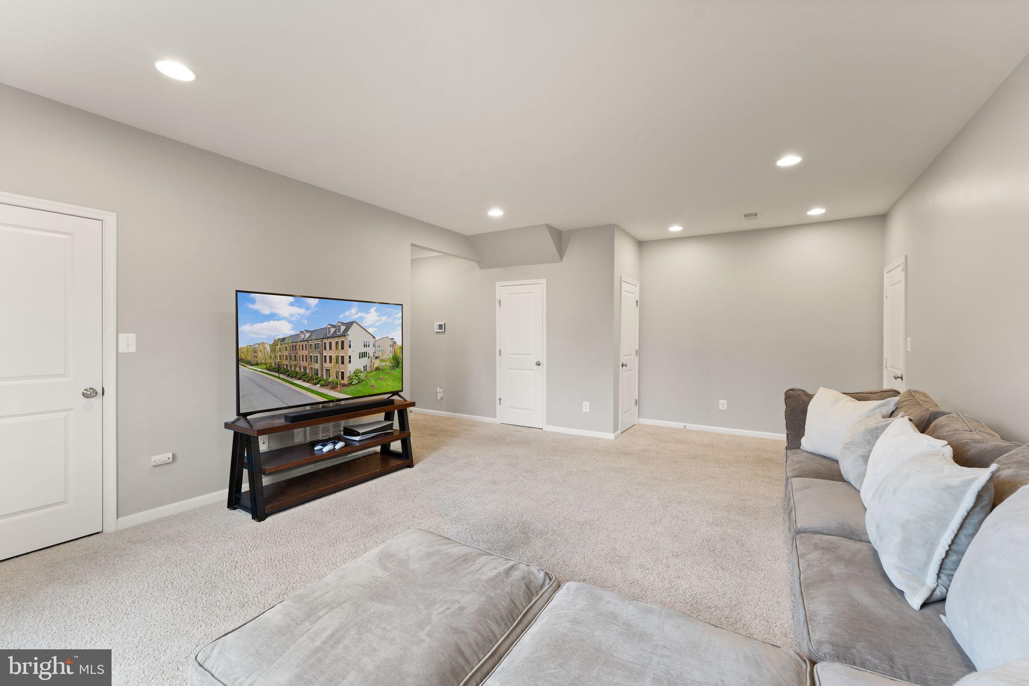 42239 Riggins Ridge
