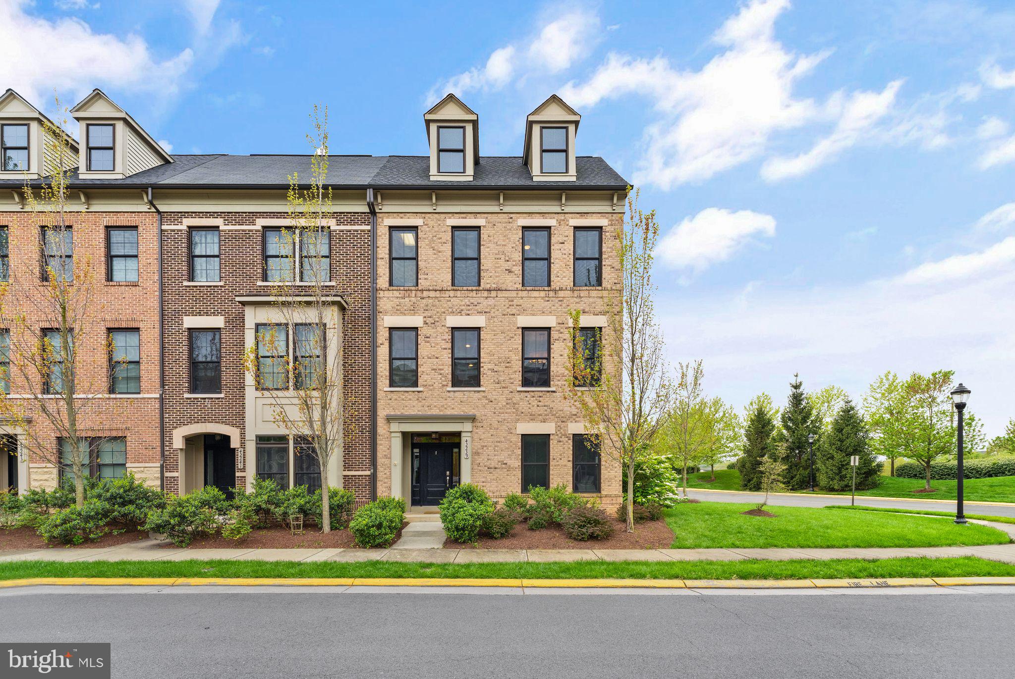 42239 Riggins Ridge