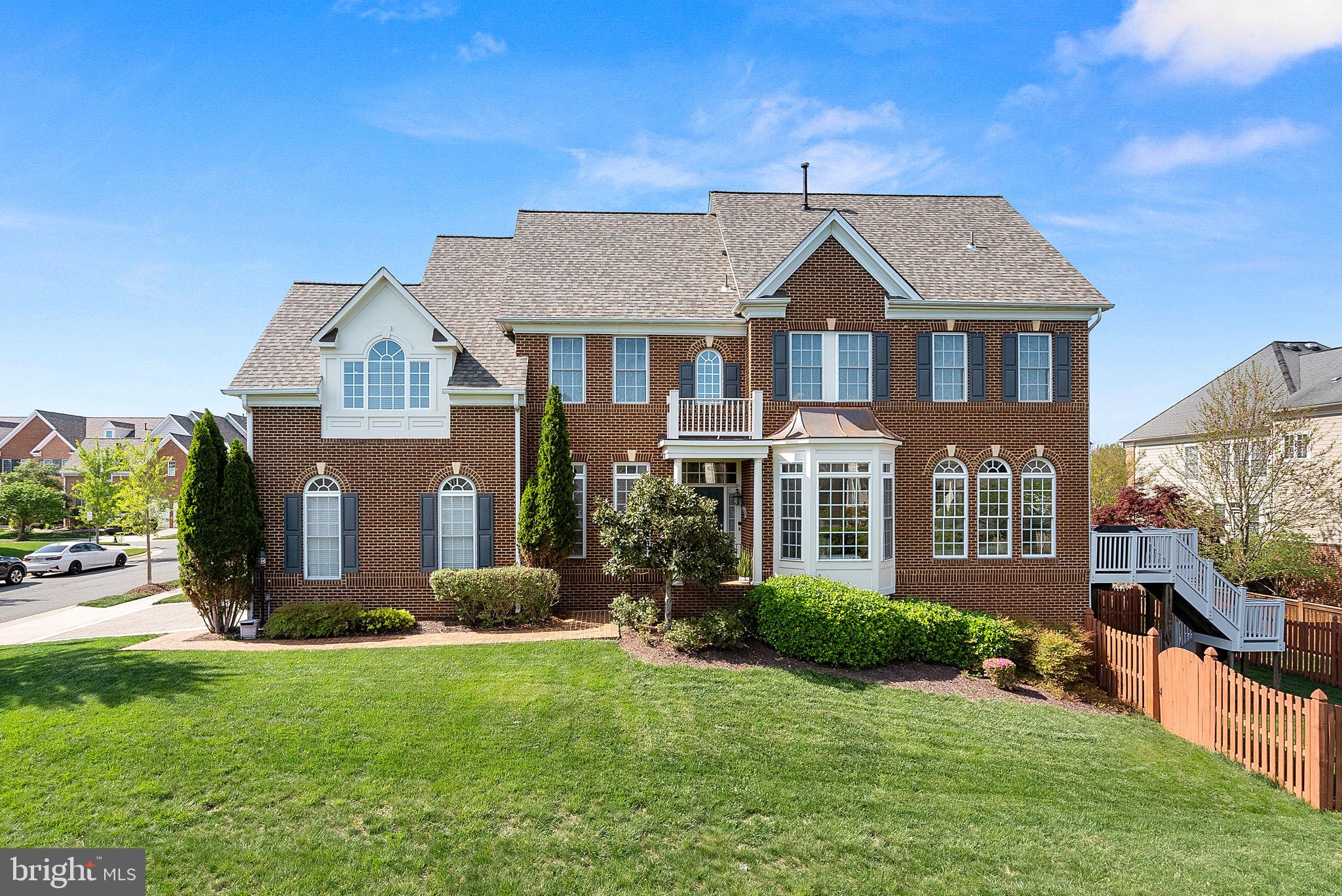 19214 Greystone Sq