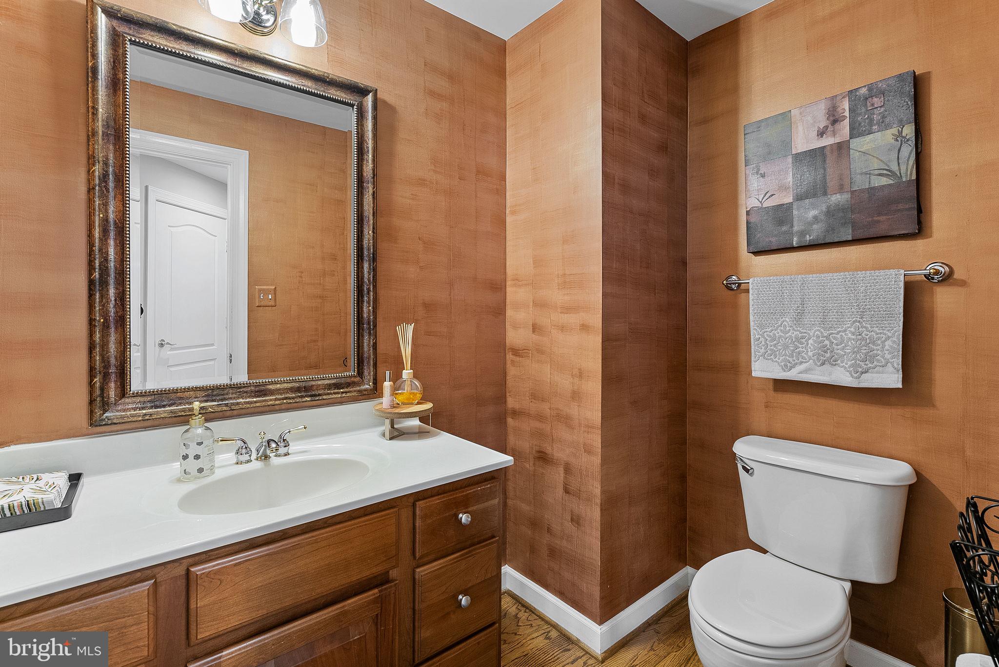 19214 Greystone Sq