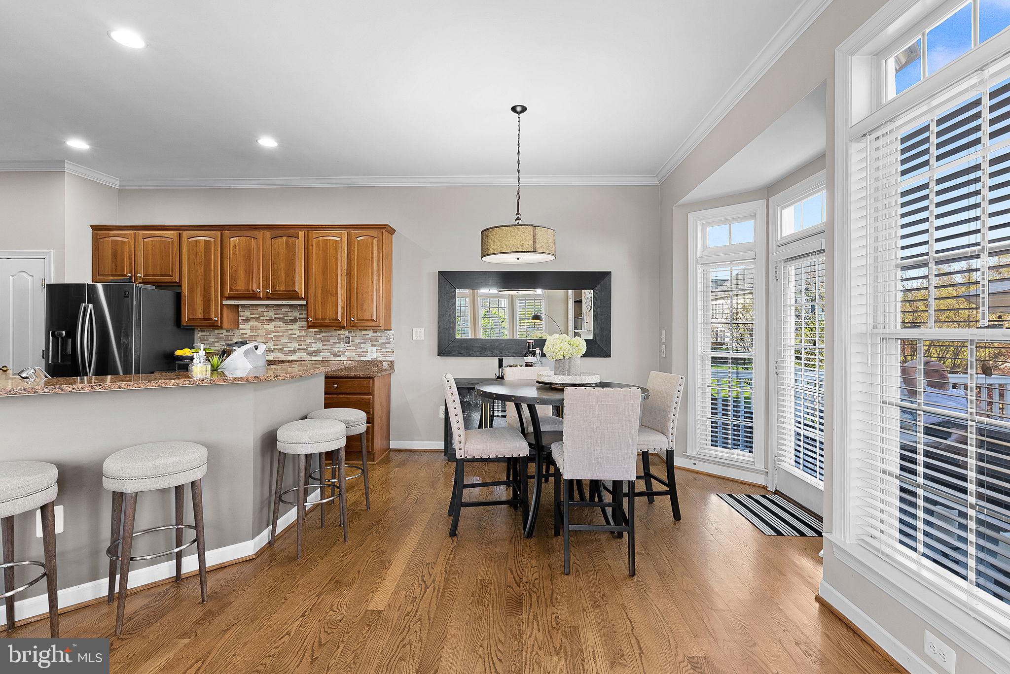 19214 Greystone Sq
