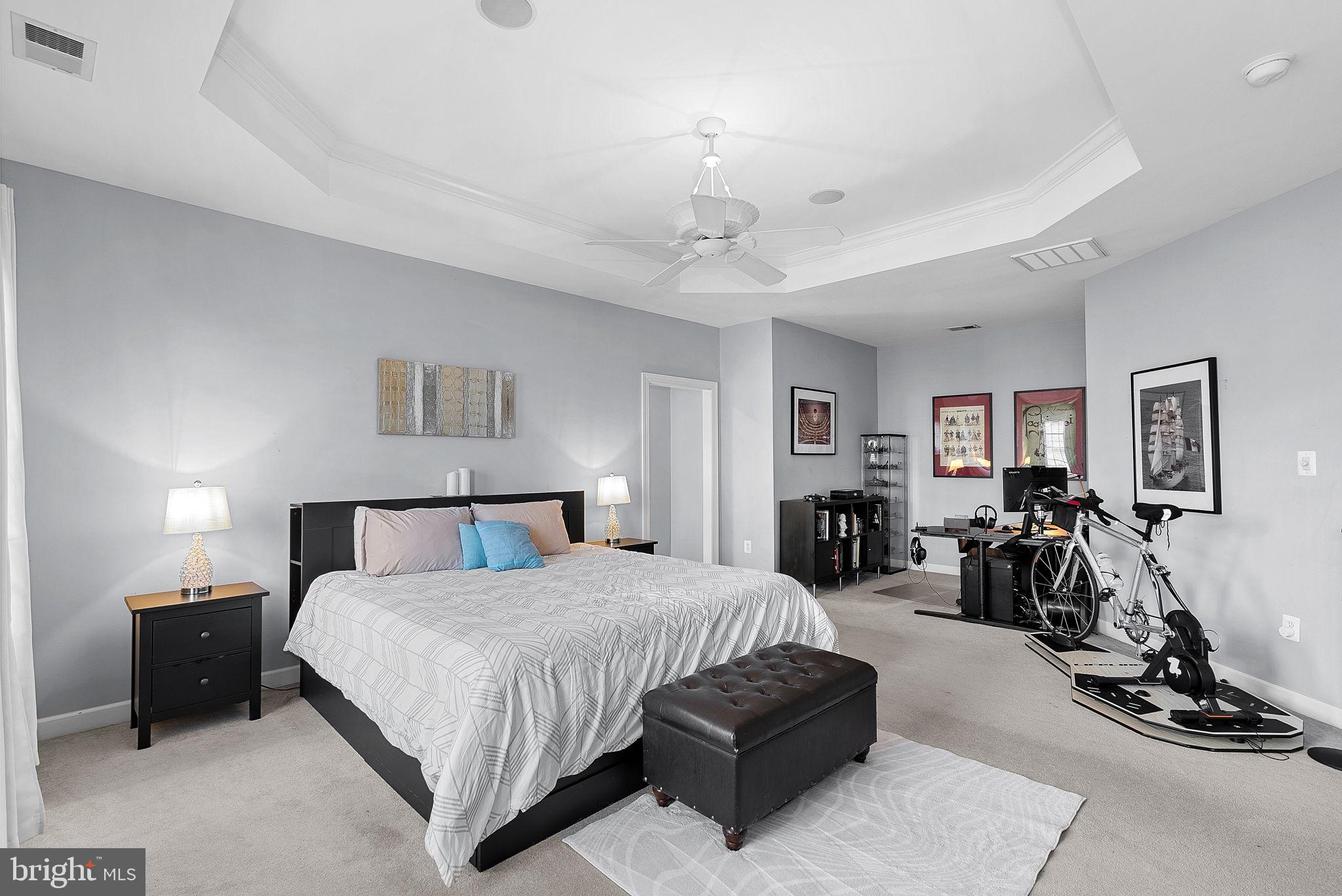 19214 Greystone Sq