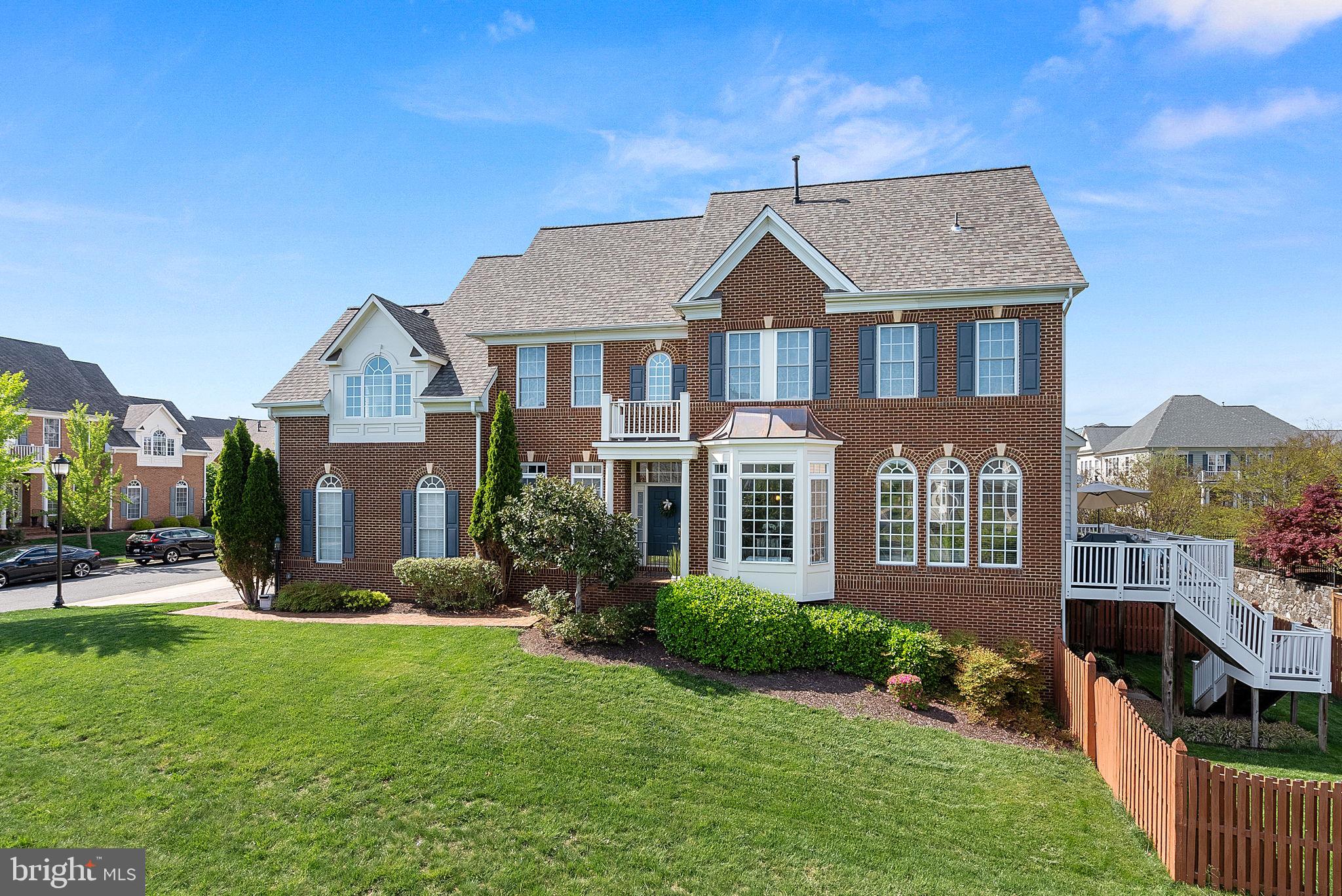 19214 Greystone Sq