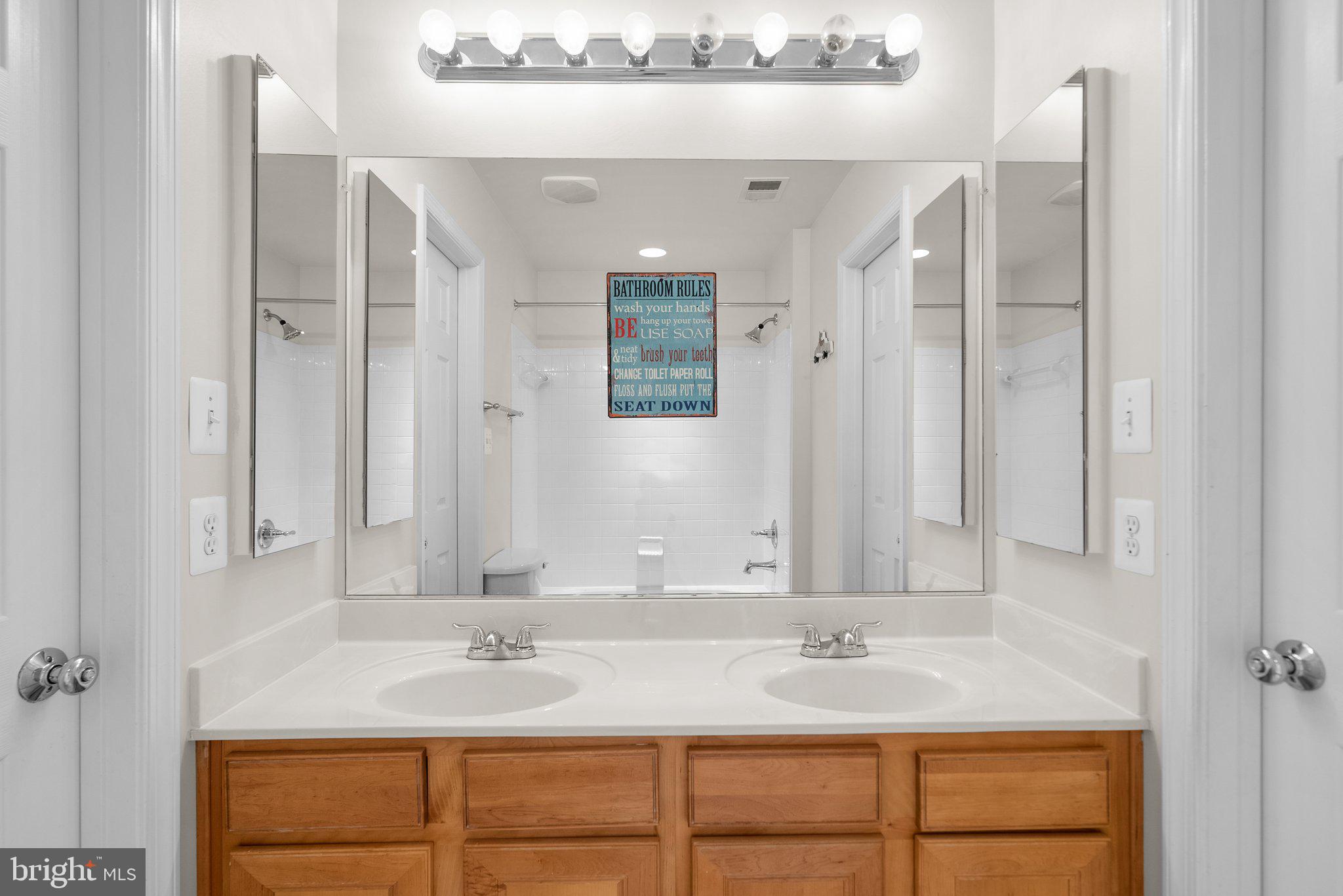 43316 Jerpoint Ct
