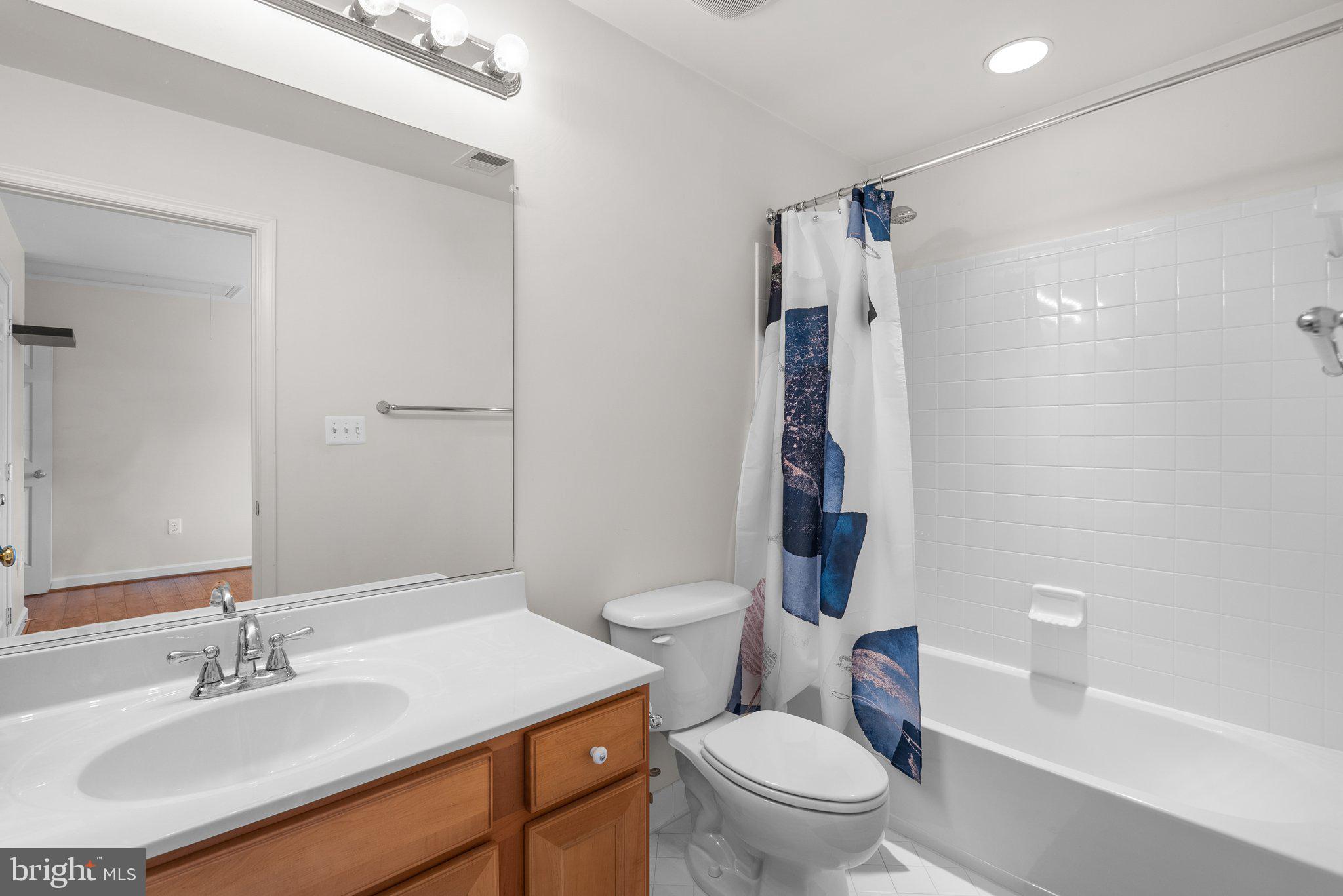 43316 Jerpoint Ct