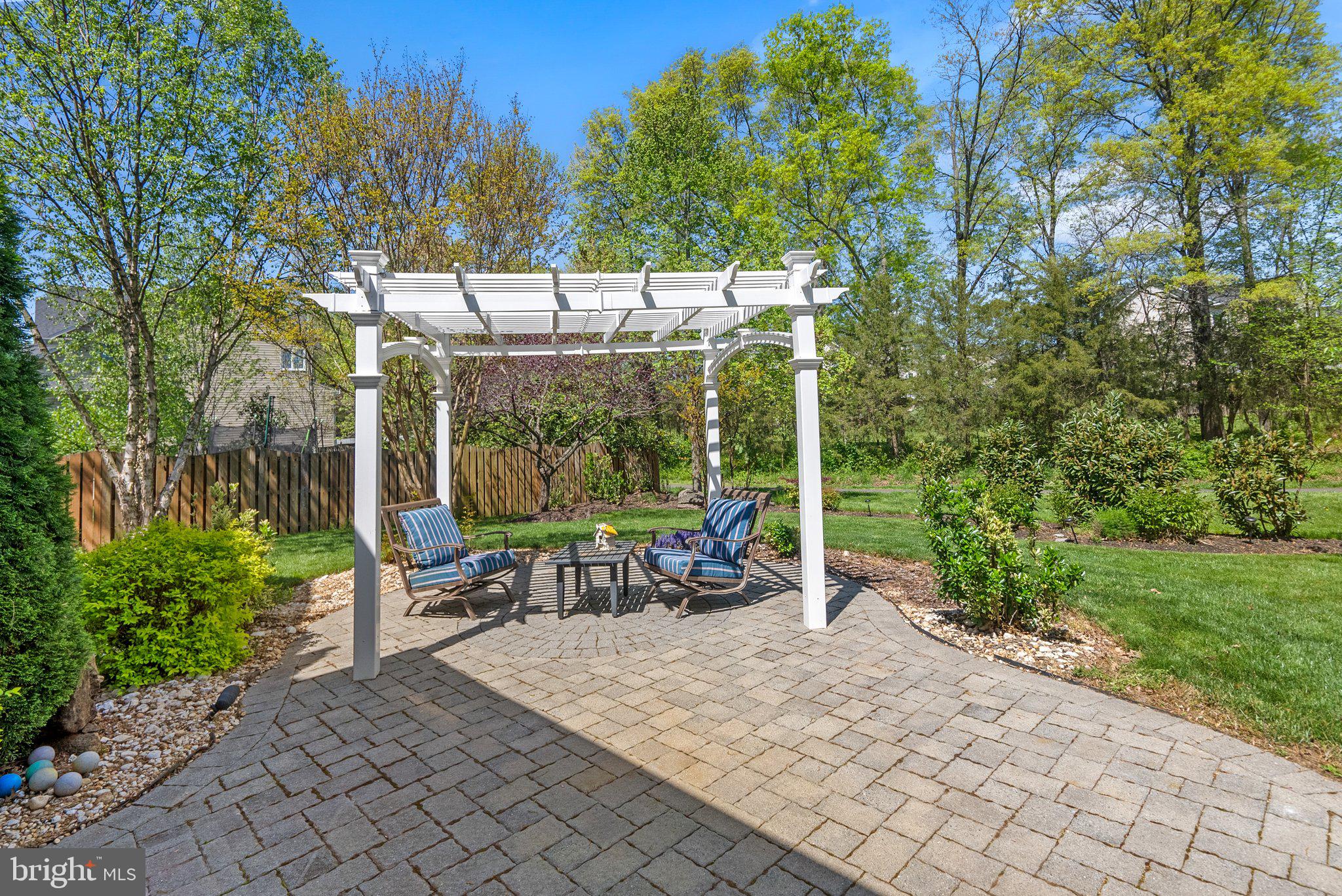 43316 Jerpoint Ct