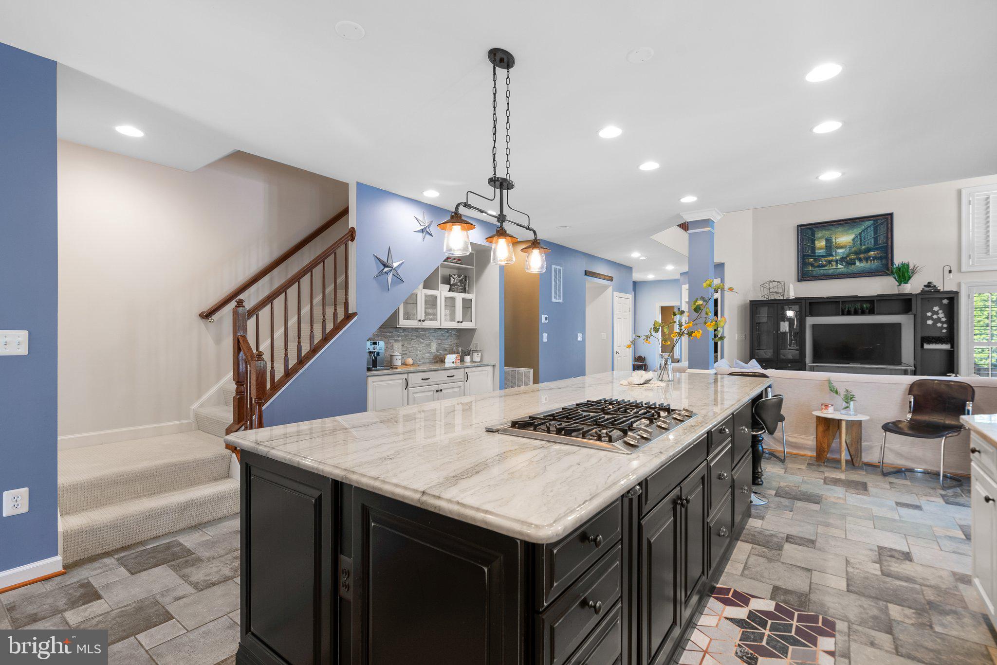 43316 Jerpoint Ct