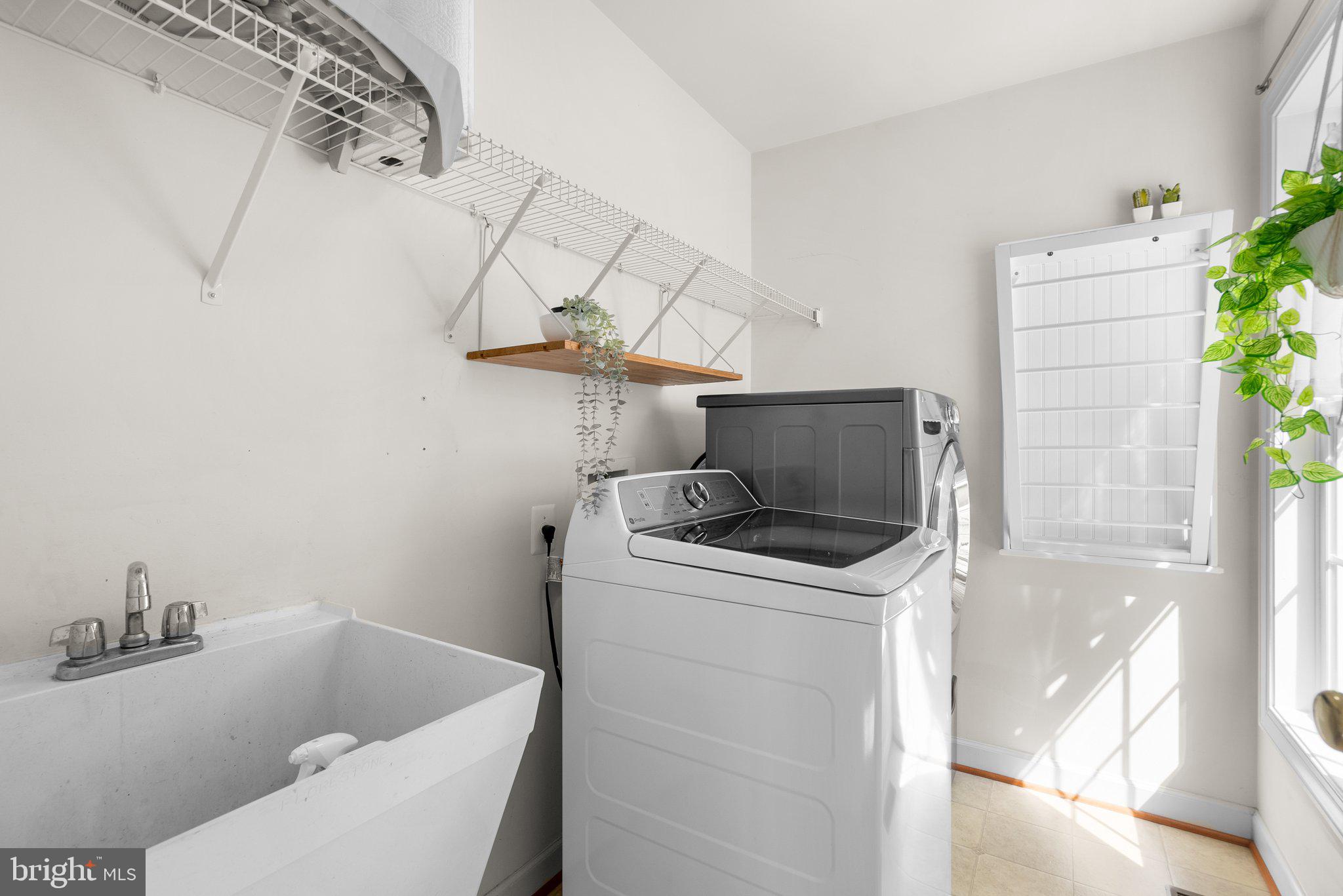 43316 Jerpoint Ct