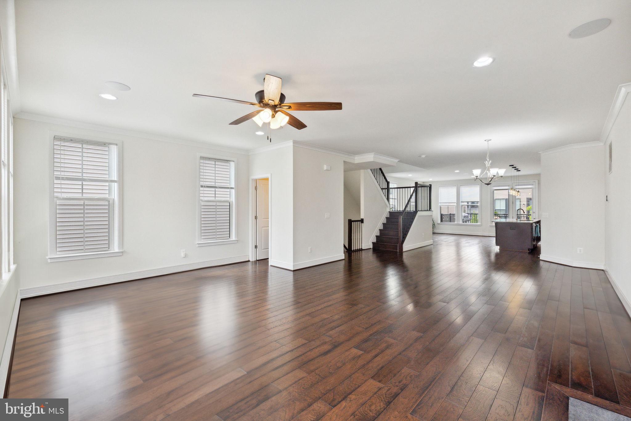 42293 Belgrave Gardens