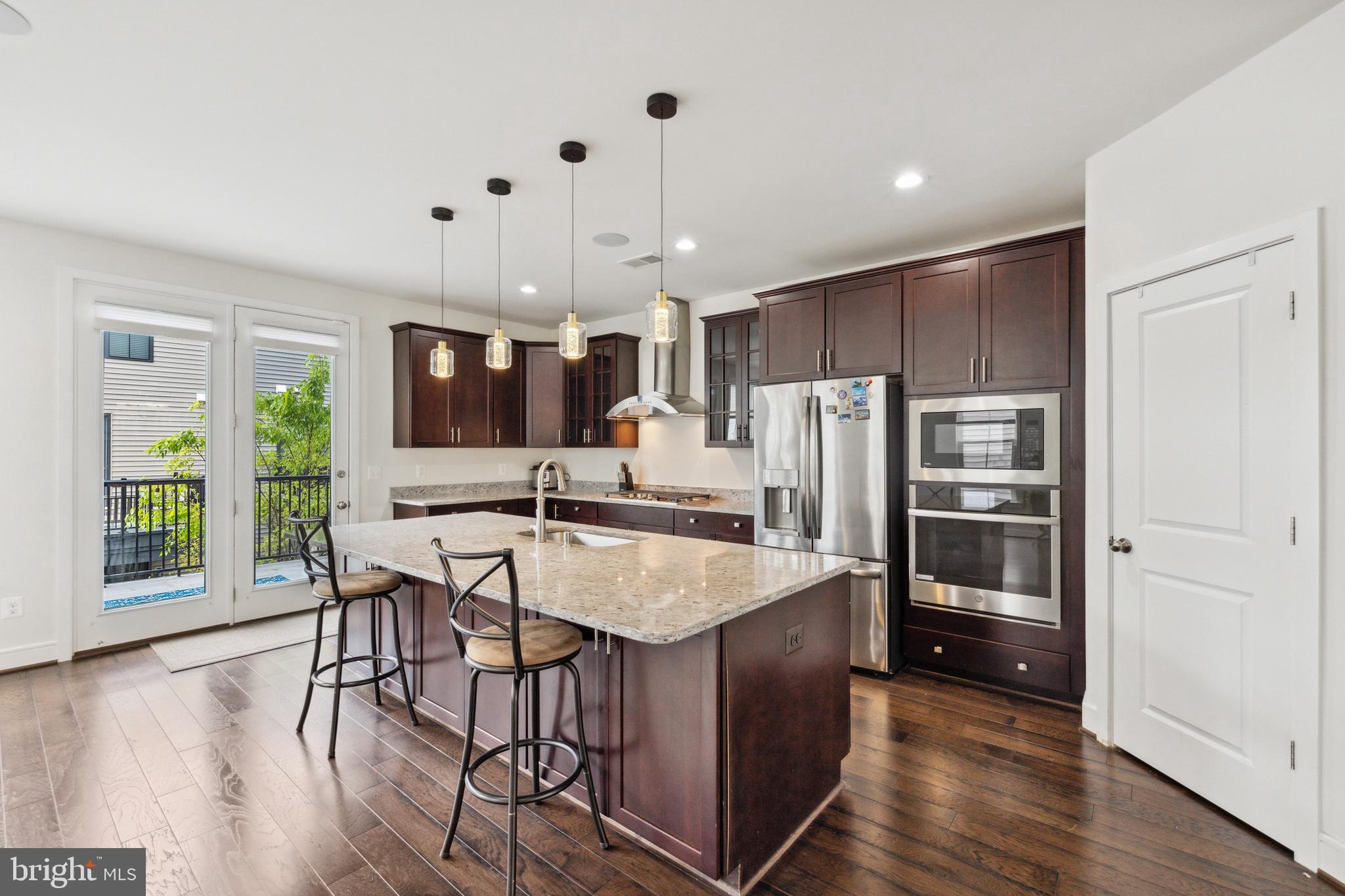 42293 Belgrave Gardens