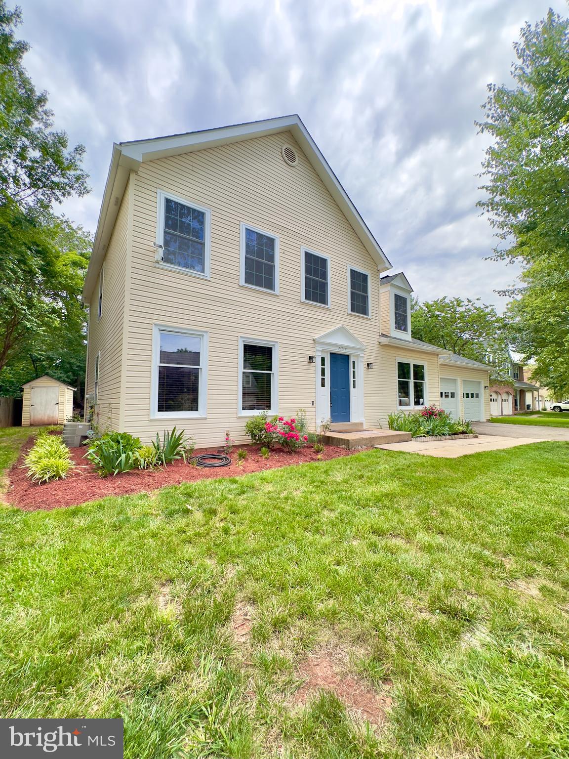 21748 Pinewood Ct