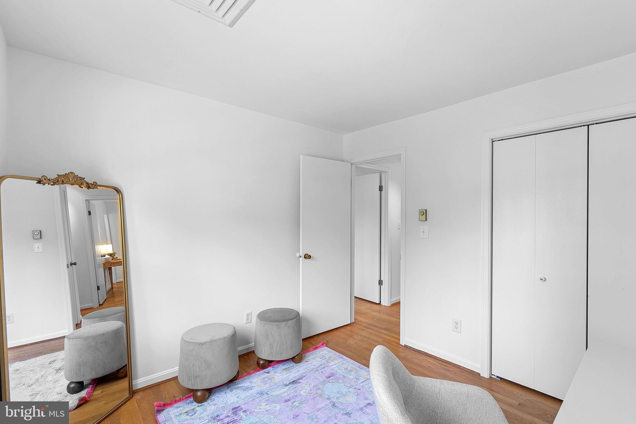 311 S Orchard Dr