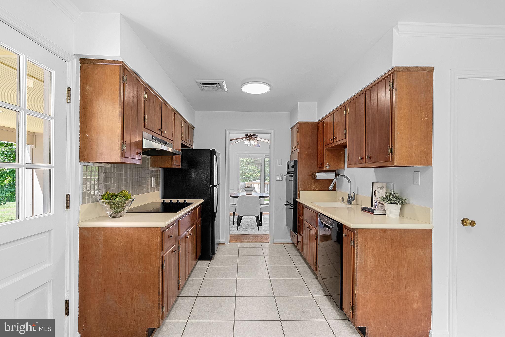 311 S Orchard Dr