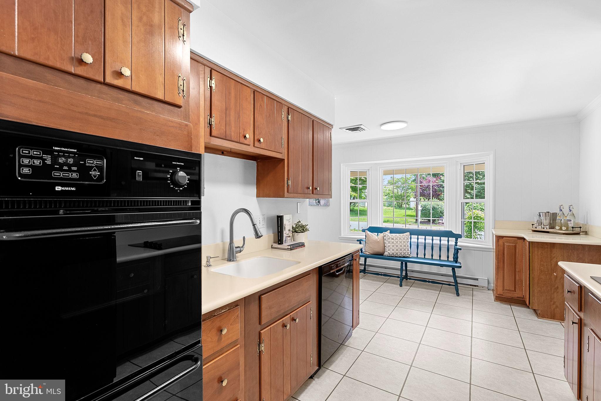 311 S Orchard Dr