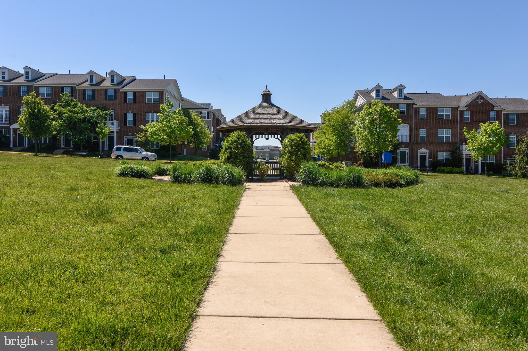 20602 Maitland Ter