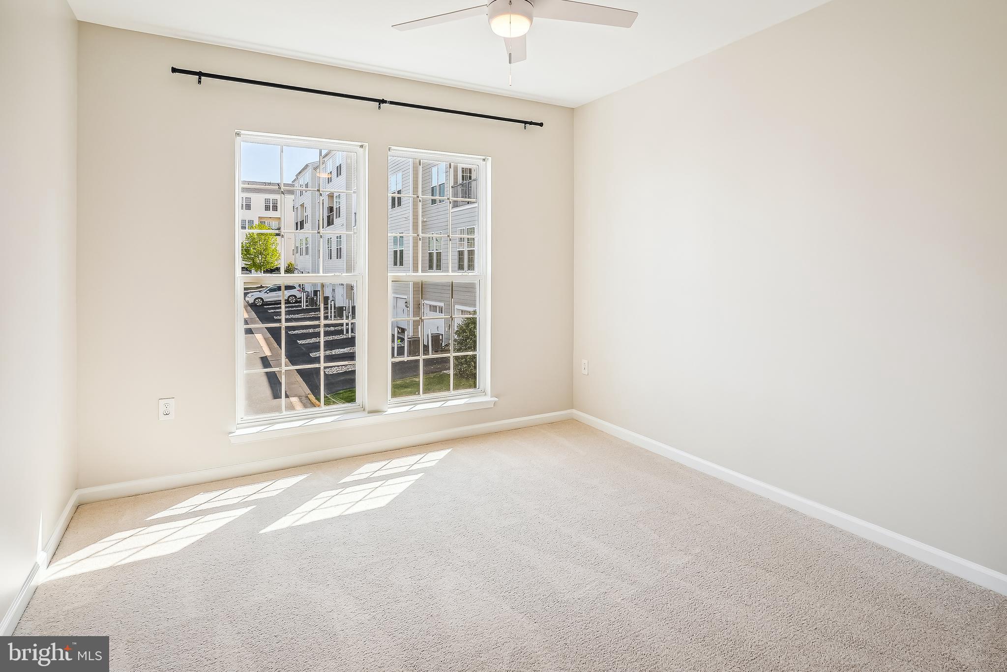 20602 Maitland Ter