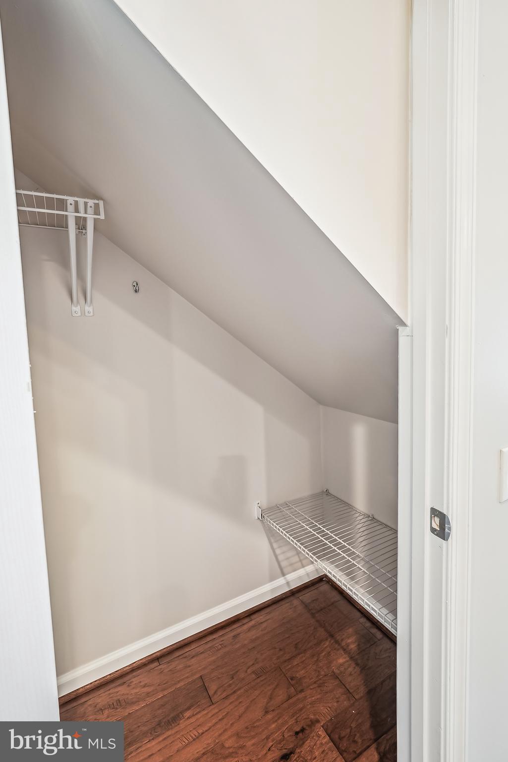 20602 Maitland Ter
