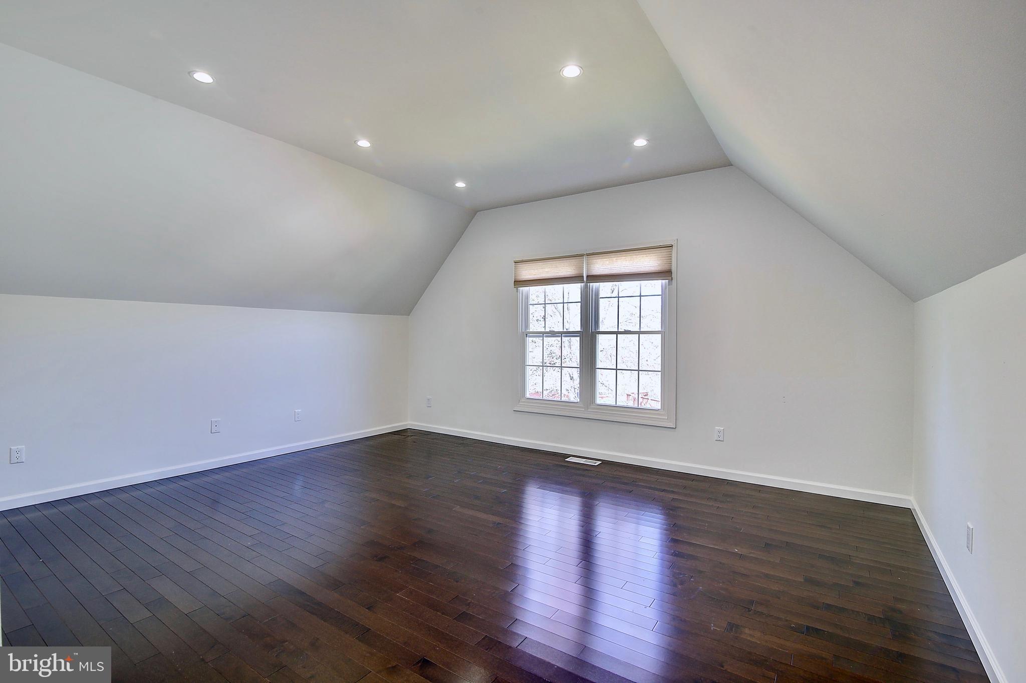 20919 Menges Mill Ct