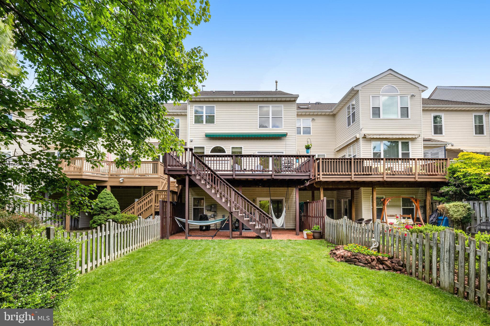 21365 Sawyer Sq