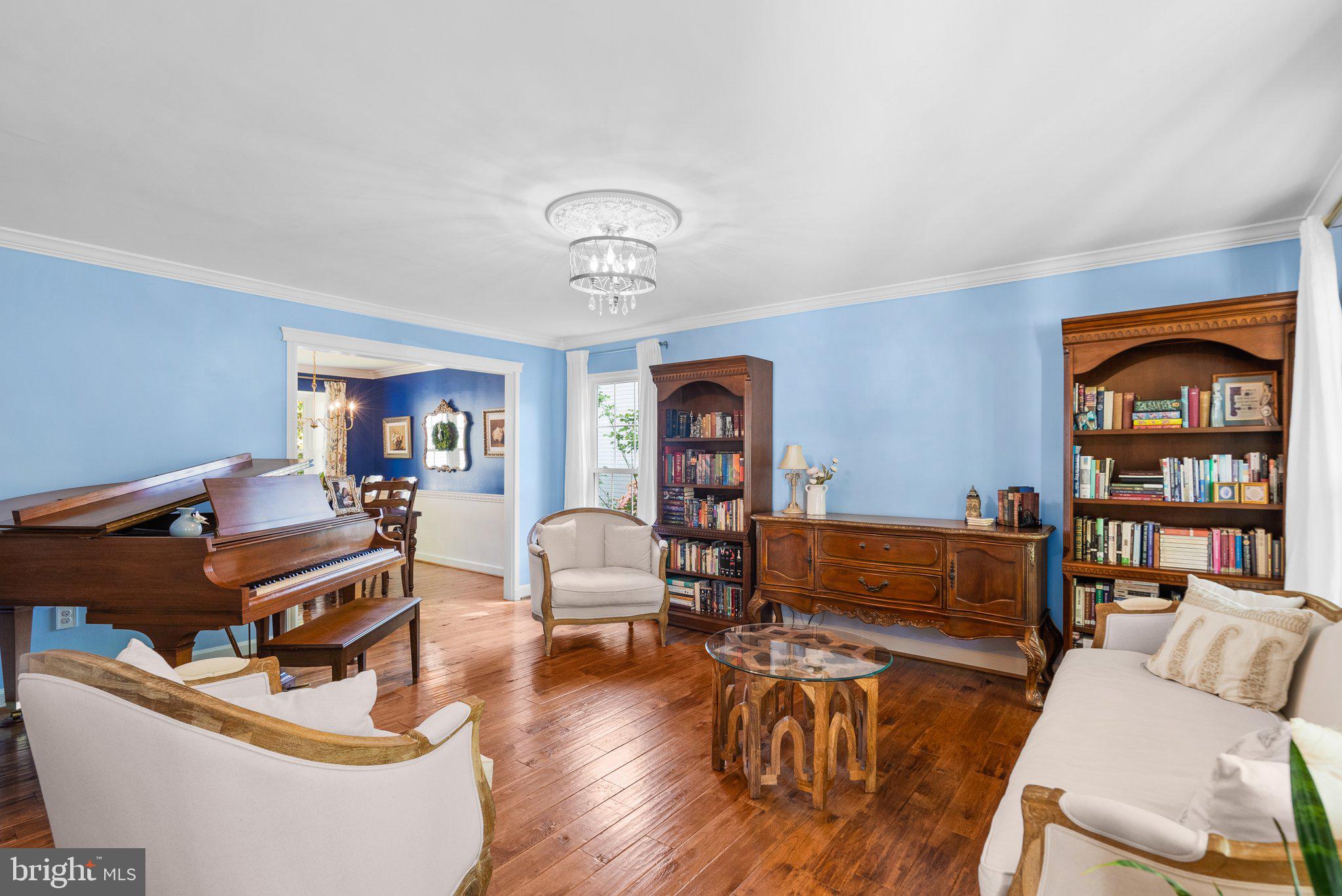 13 Newland Ct