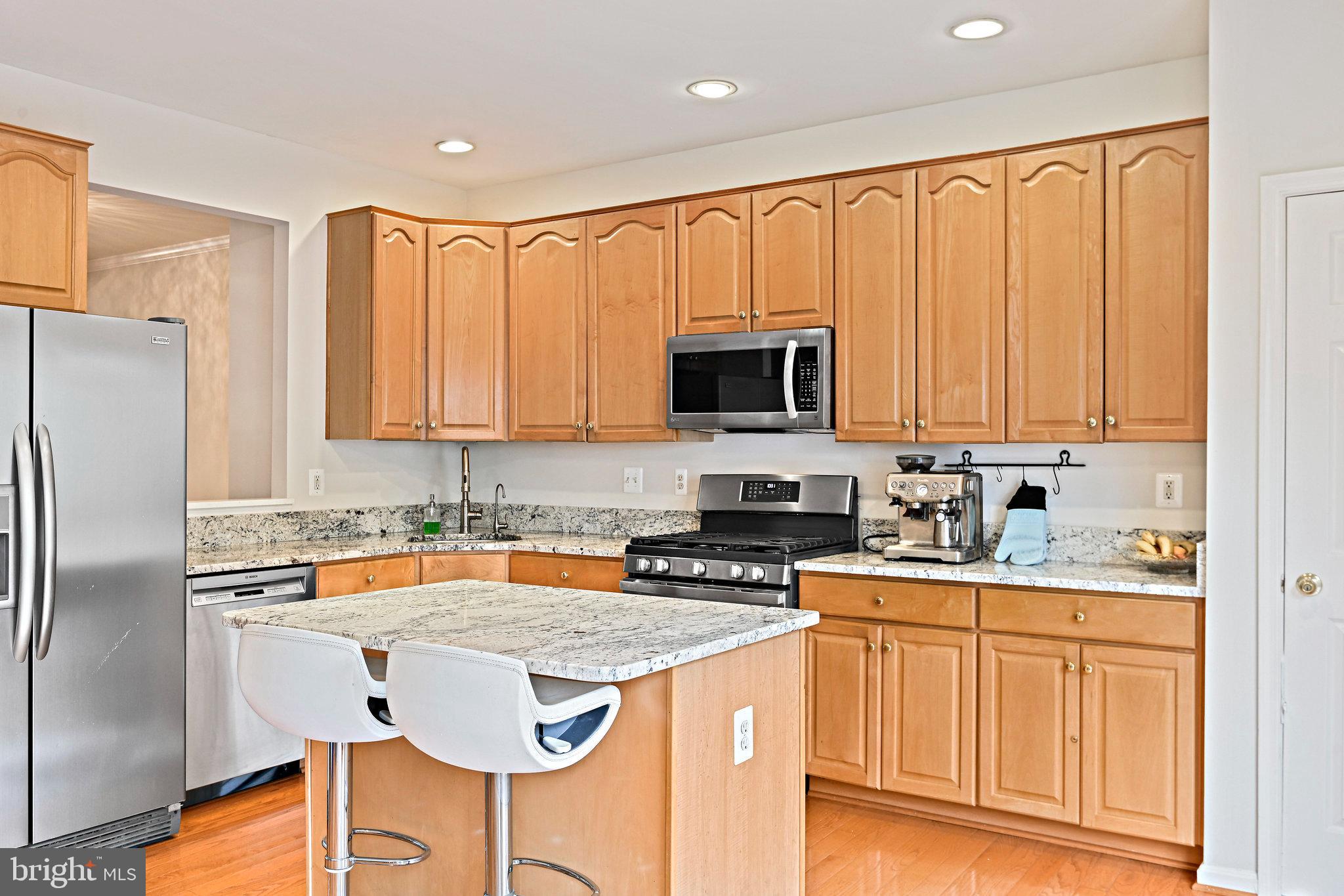 20734 Hollow Falls Ter