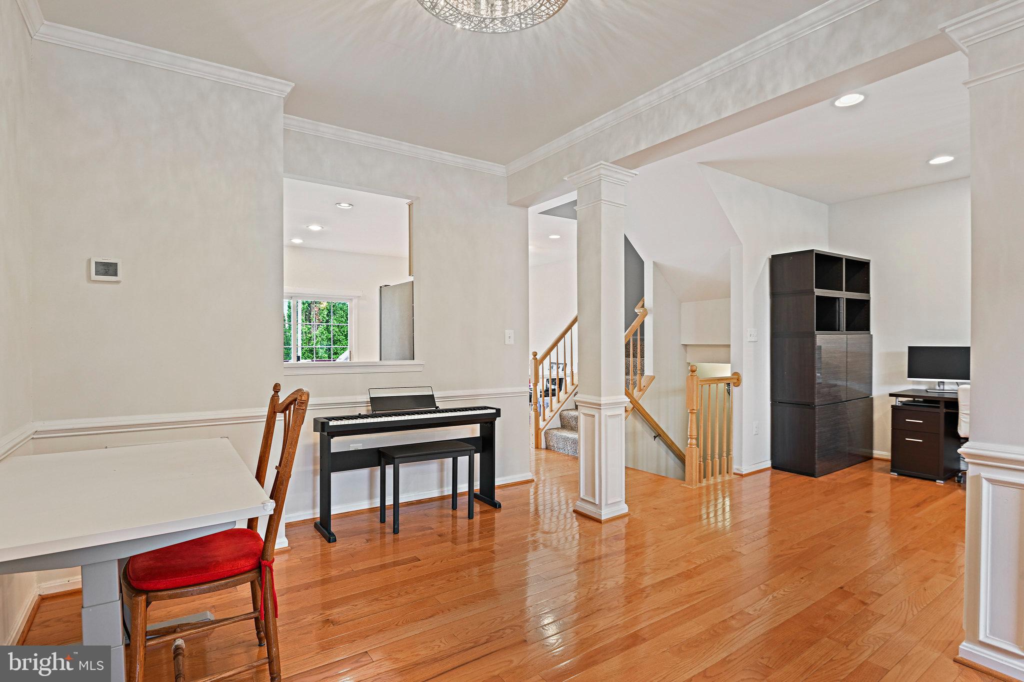 20734 Hollow Falls Ter