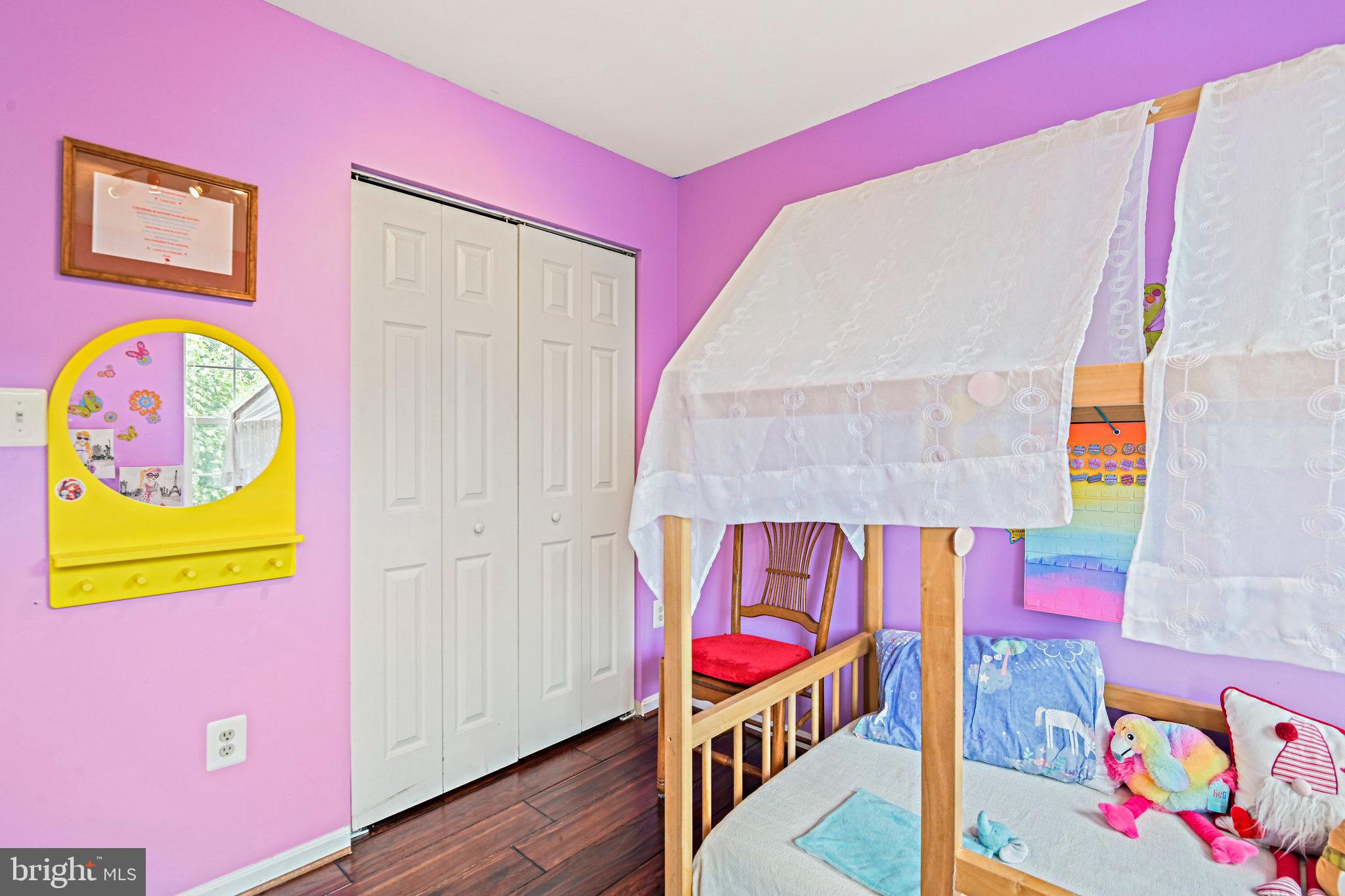 20734 Hollow Falls Ter