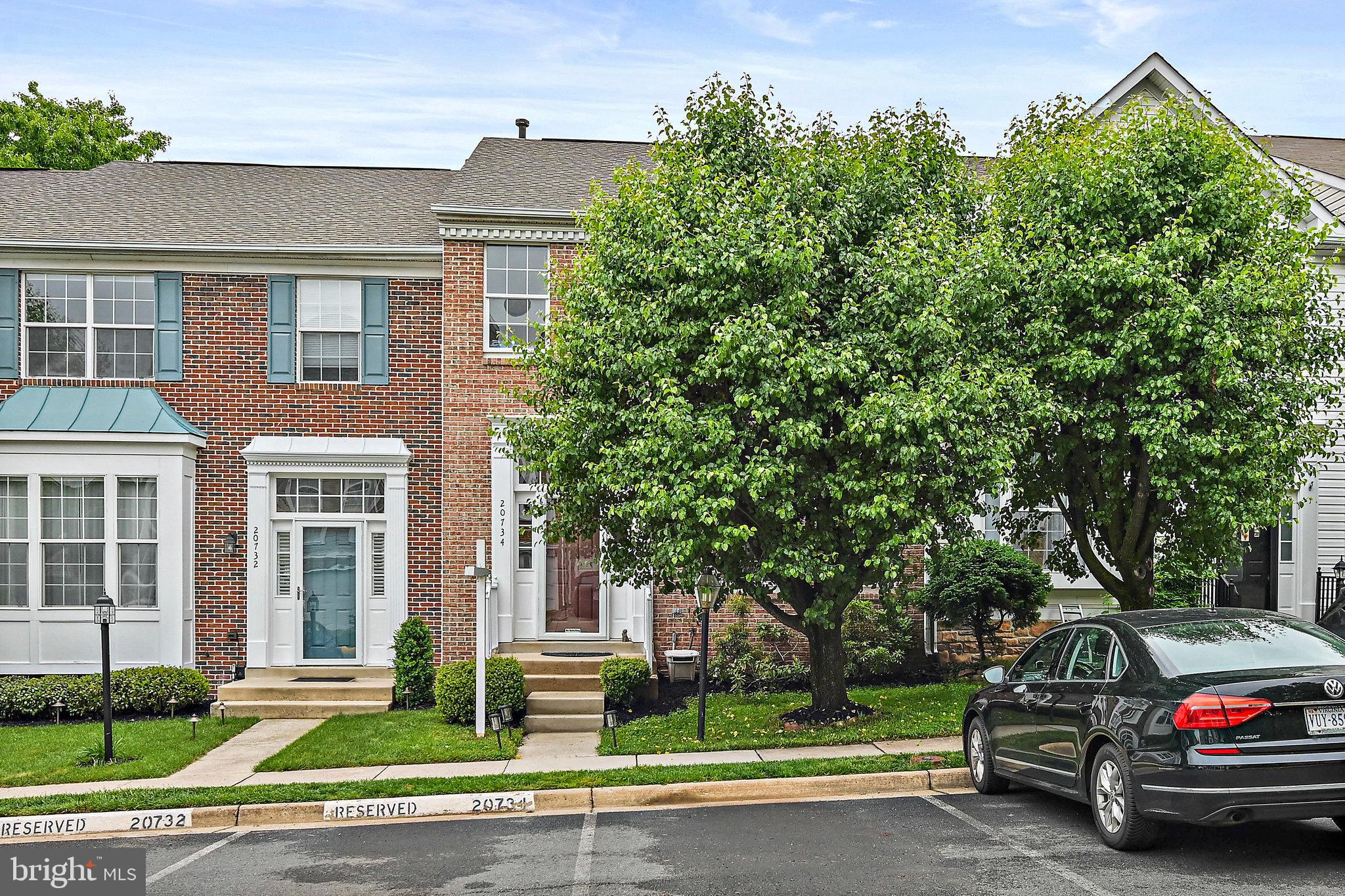 20734 Hollow Falls Ter